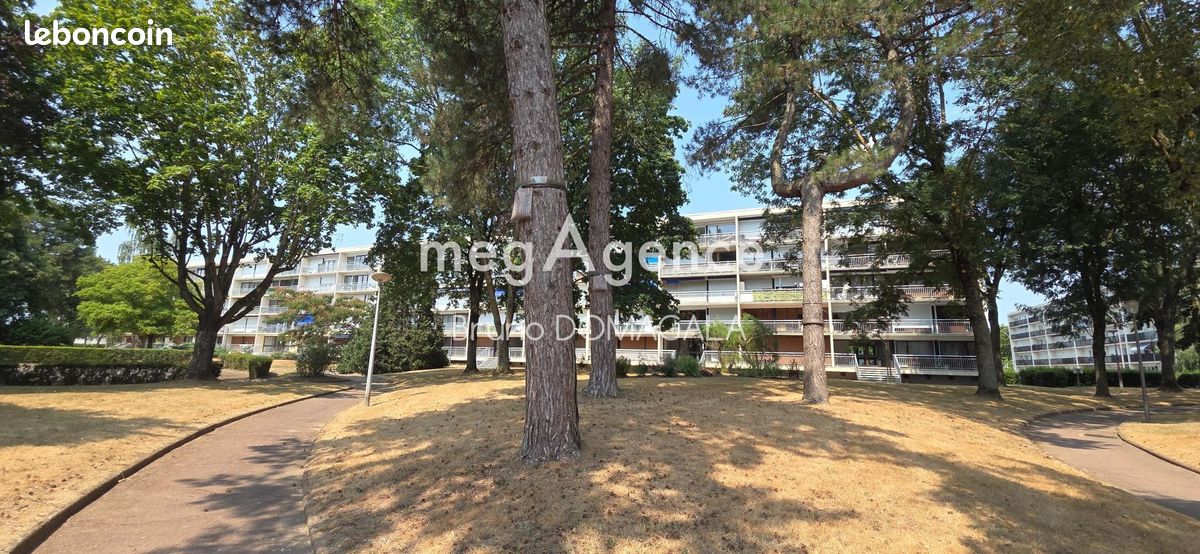 Appartement 4 pièces 75 m² · à Vélizy-Villacoublay · 75 m² · 285 000 €