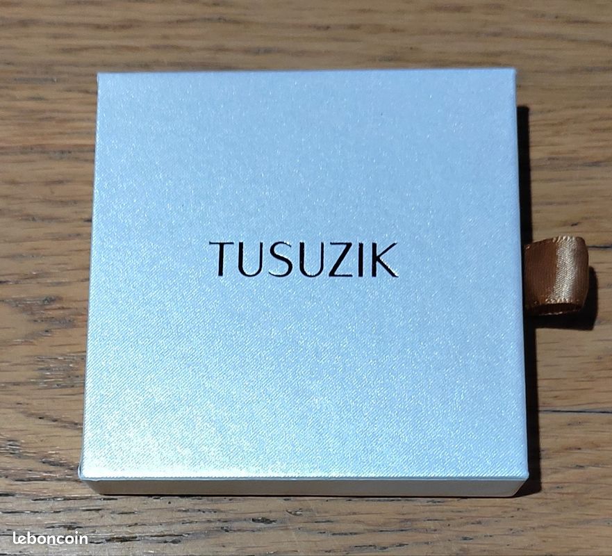 Coffret boîte cadeau TUSUZIK vide idéal pour les achats ou ventes sur les sites comme leboncoin (image 1)