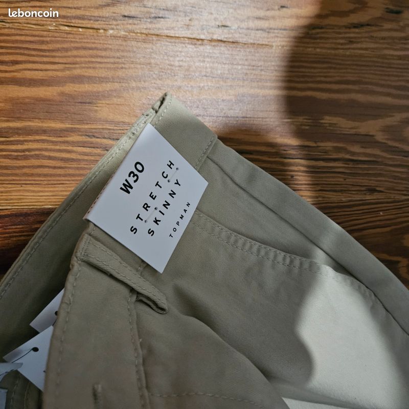 Short Skinny Asos beige Vêtements