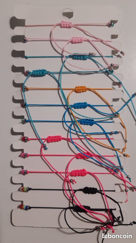 Bracelet (image 2)