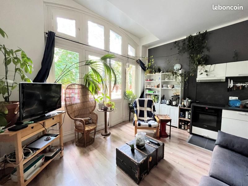 Appartement 3 pièces 63 m² · à Lille · 63 m² · 843 €