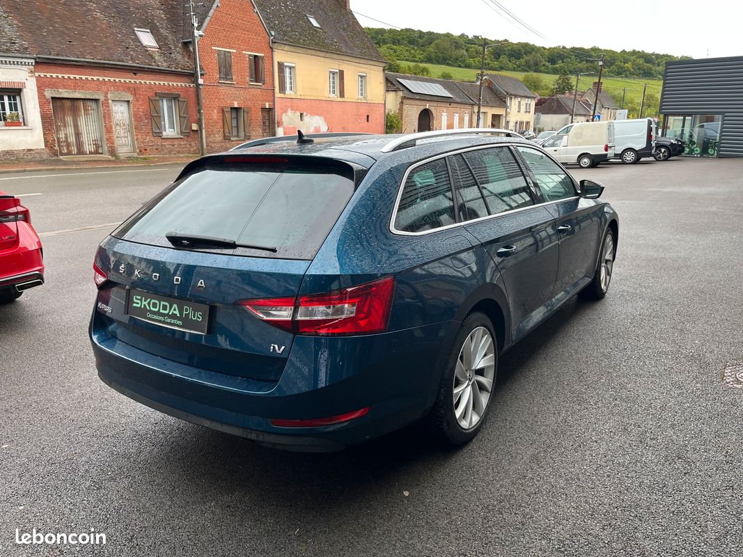 SKODA Superb Combi 1.4 TSI 218ch PHEV (image 2)