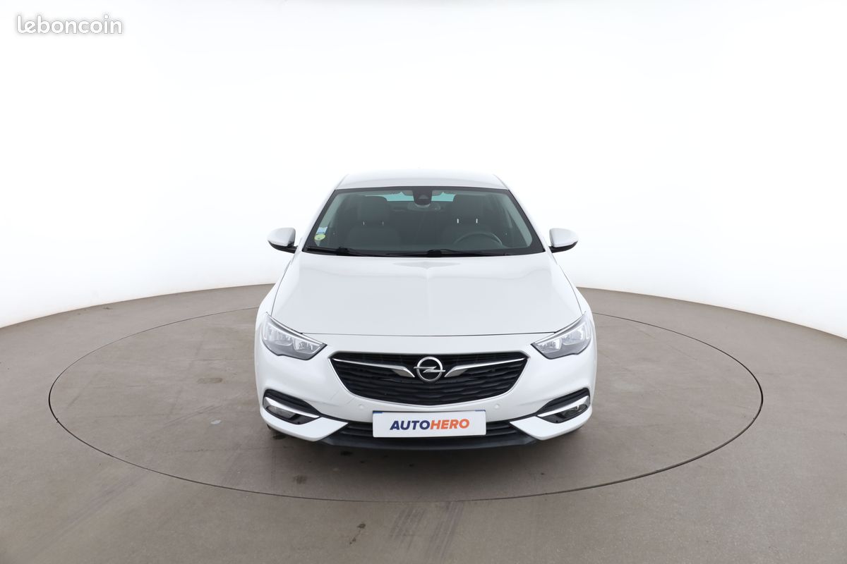 Opel Insignia Grand Sport 1.6 Diesel Innovation 136 ch (image 14)