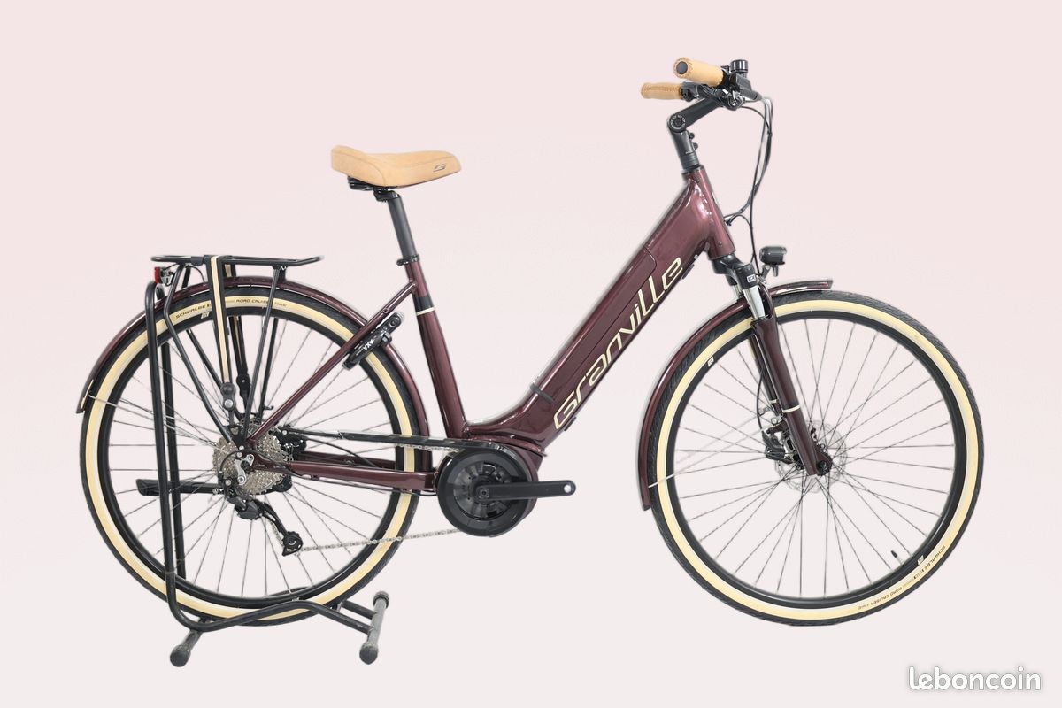 GRANVILLE E-Integrated 30 2024 - Vélo Vtc Électrique | Disponible à la location (image 1)