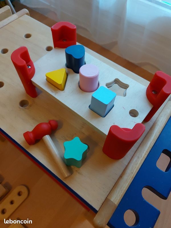 Etabli bois + lot jouets bébé (image 2)