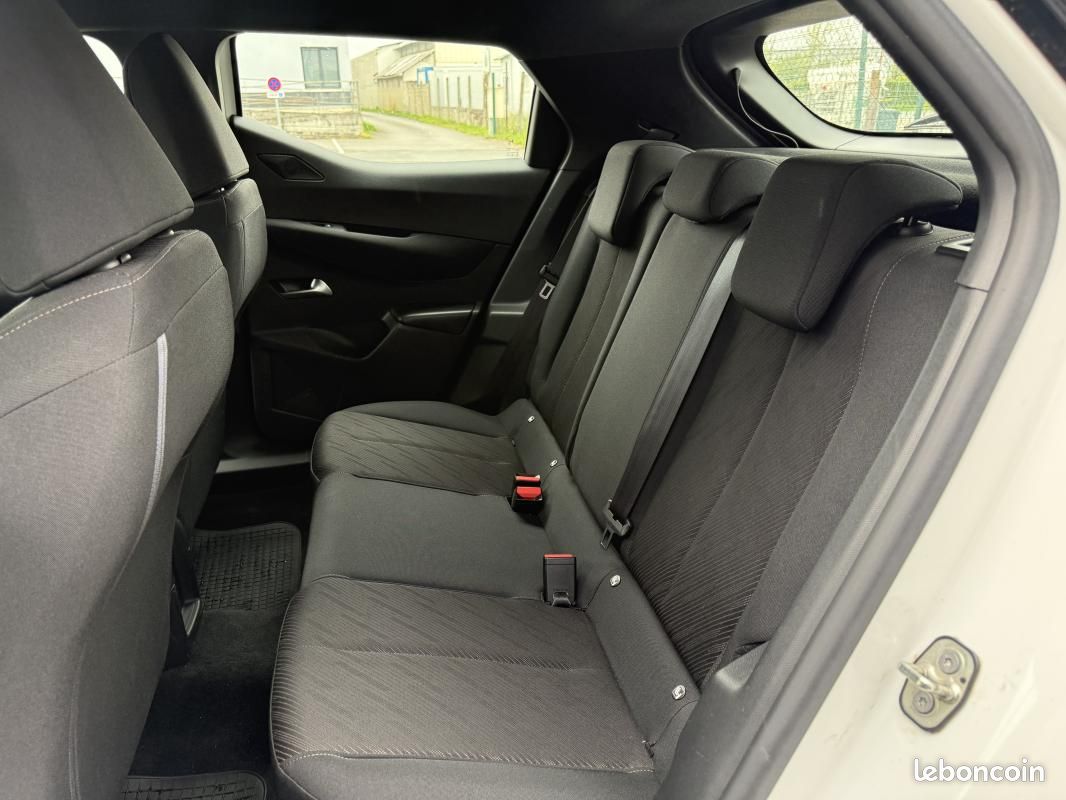 DS 3 Crossback 1.5 BLUE HDI 130 CH SO CHIC EAT8 GARANTIE / REPRISE POSSIBLE (image 14)