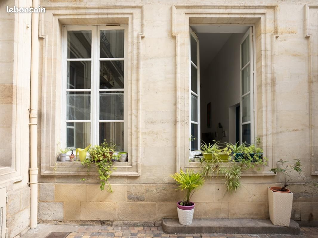 Appartement 3 pièces 98 m² - Bordeaux 33000 (image principale 3)