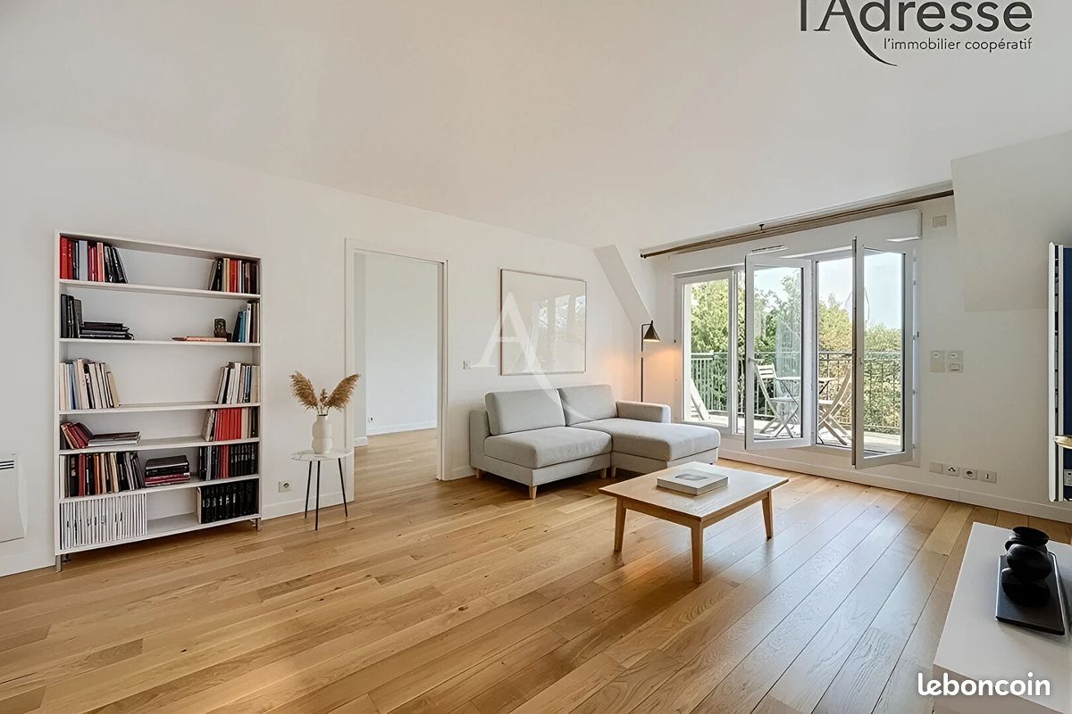 Appartement 2 pièces 46 m² · à Suresnes · 46 m² · 378 000 €