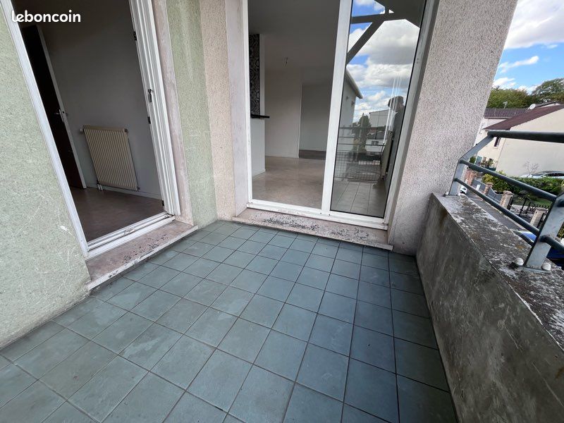 Appartement 63 m2 dernier étage terrasse (image 5)
