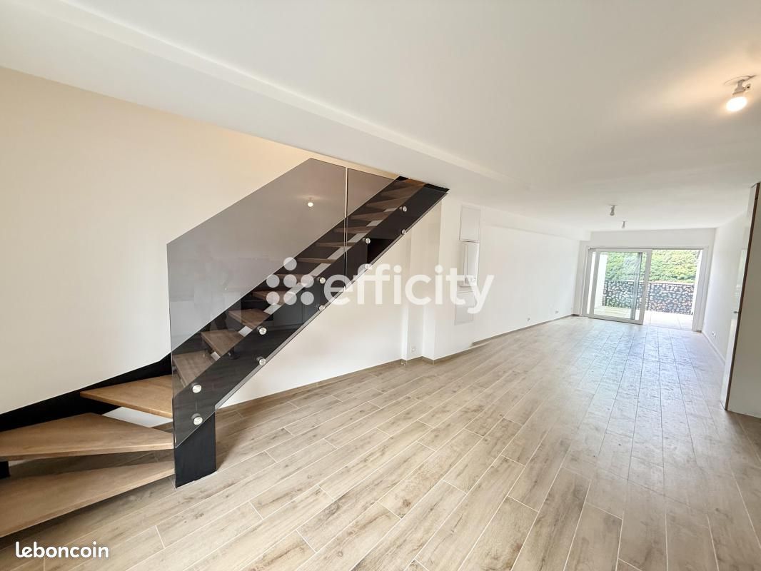 Appartement 3 pièces 60 m² · à Audun-le-Tiche · 60 m² · 240 000 €