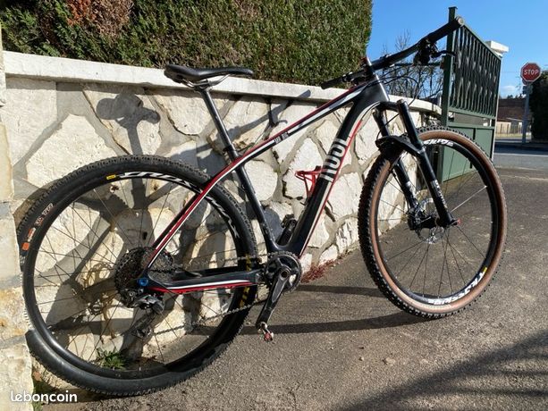 Vtt carbone 29