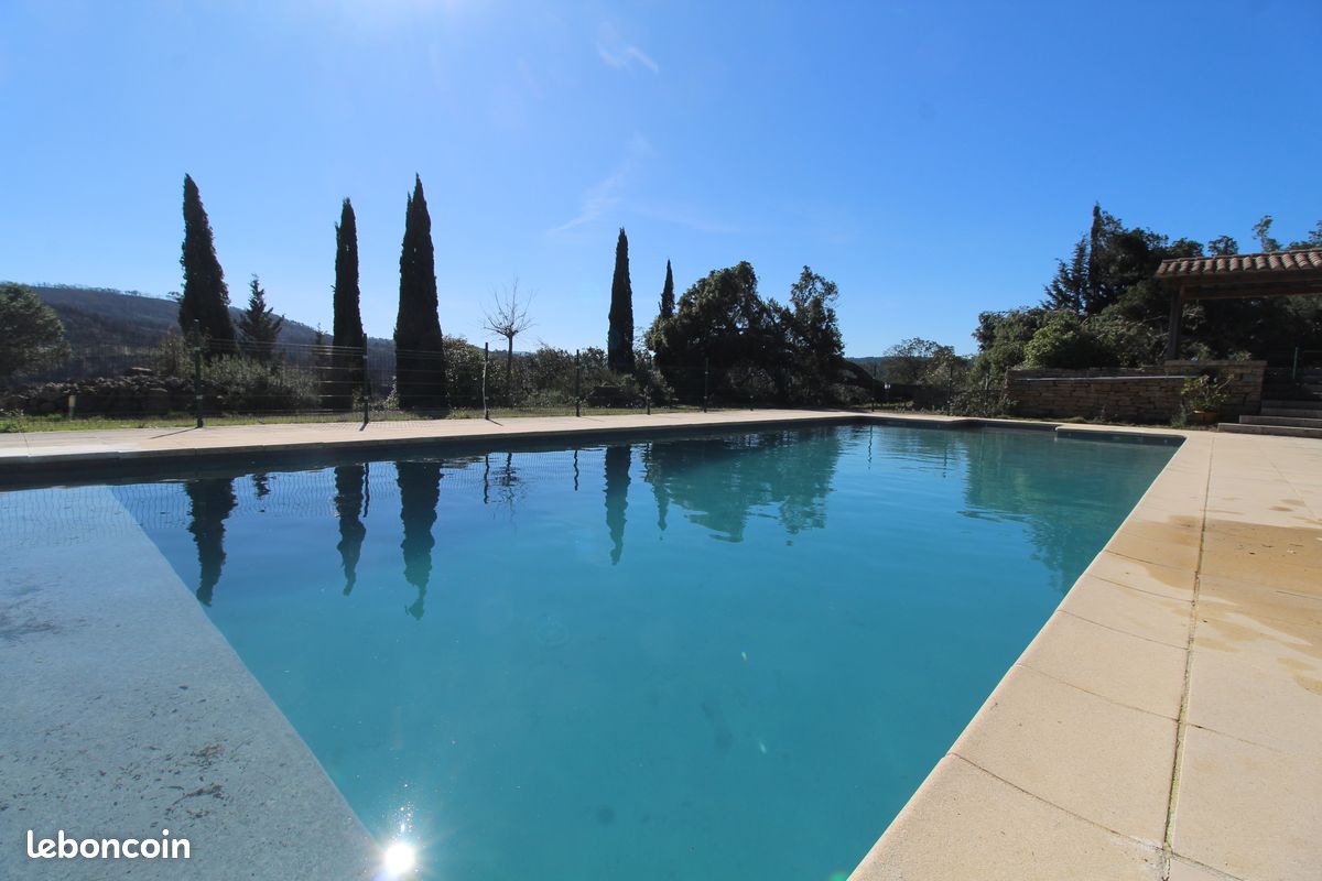 Maison 6 pièces 222 m² · à Lagrasse · 222 m² · 550 000 €