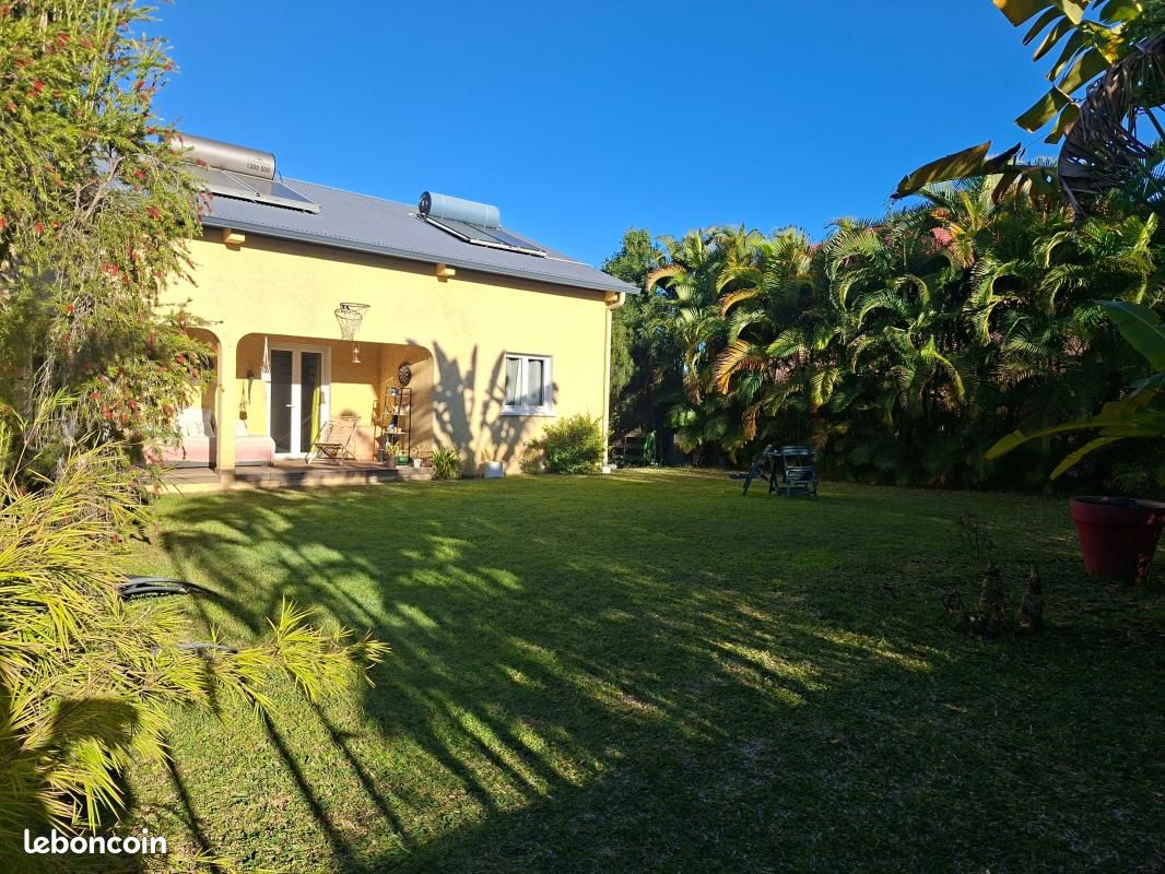 Maison 5 pièces 121 m² · à Le Tampon · 121 m² · 455 600 €