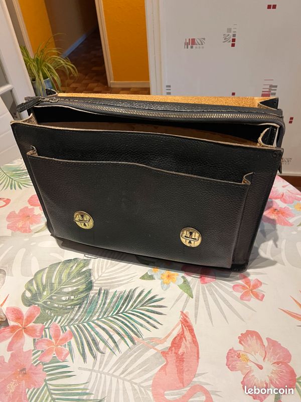 Cartable en cuir (image 2)