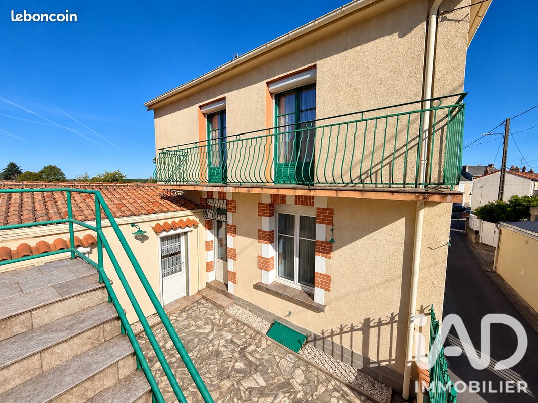 Maison 4 pièces 72 m² · à Parthenay · 72 m² · 85 000 €