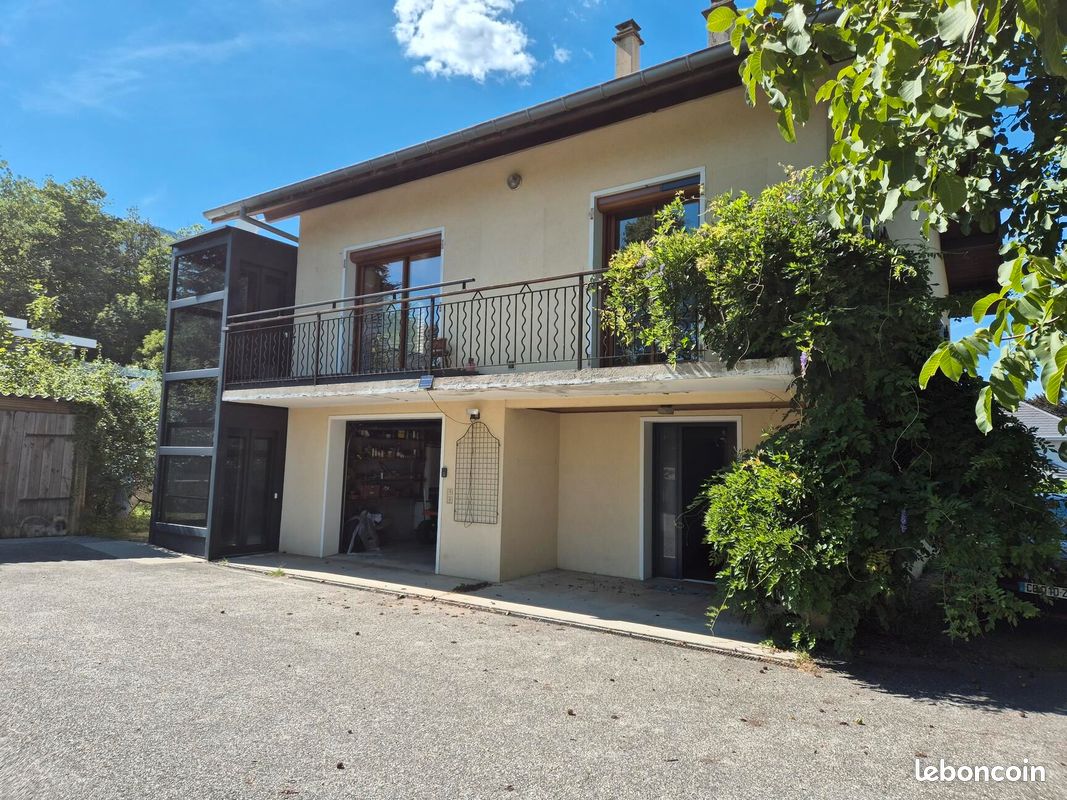 Maison 5 pièces 110 m² · à La Motte-Servolex · 110 m² · 420 000 €