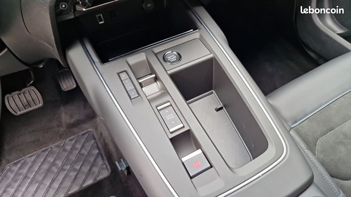 Citroën C5 Aircross Hybride rechargeable 180 e-EAT8 MAX (image 27)