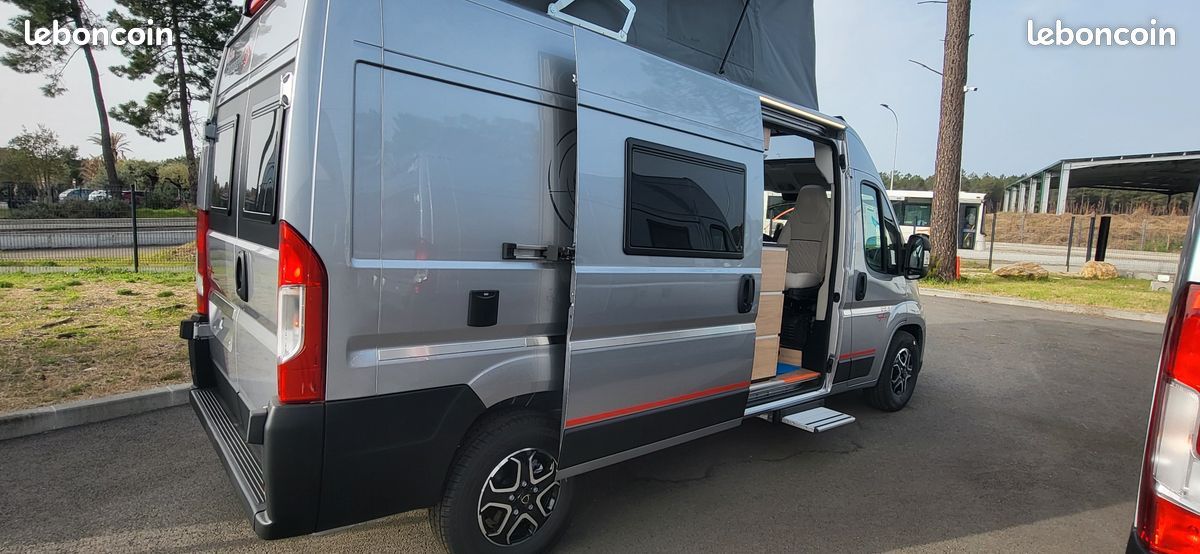 Fourgon Campereve Magellan 643 air saphir série limite printemps 2026 Peugeot Boxer 2.2L 140 CV Boite automatique - Ouvert tout le mois d'aout avec des tarifs estivaux (image 2)