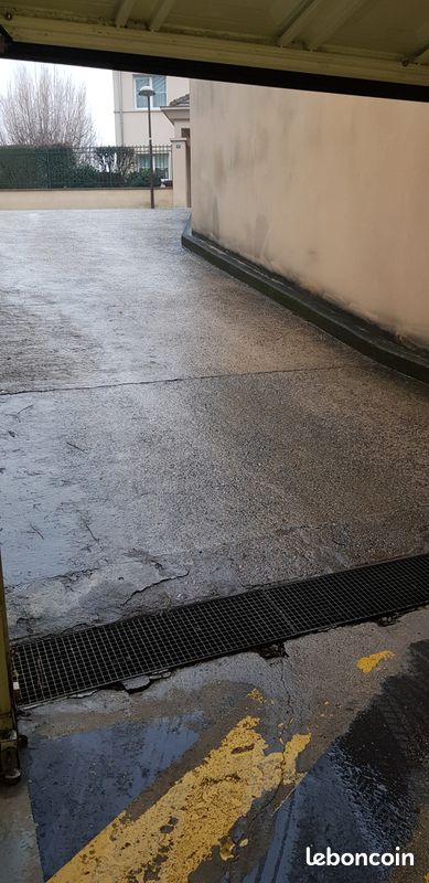 Place de parking (image 2)