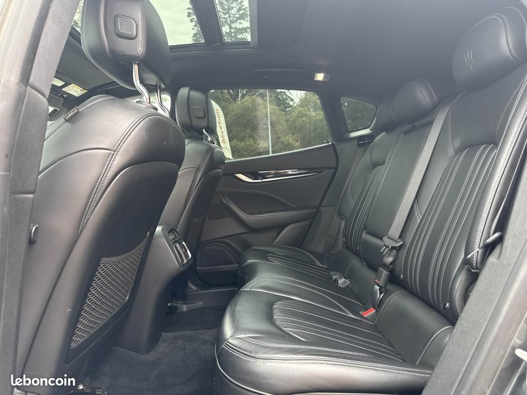 MASERATI LEVANTE diesel 3.0 v6 turbo 275 ch granlusso (image 5)