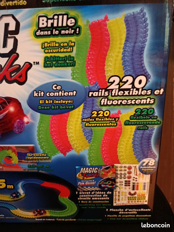 Hot Wheels - Coffret Virages Premium Track Builder - Circuit Petite Voiture - A Partir De 6 Ans