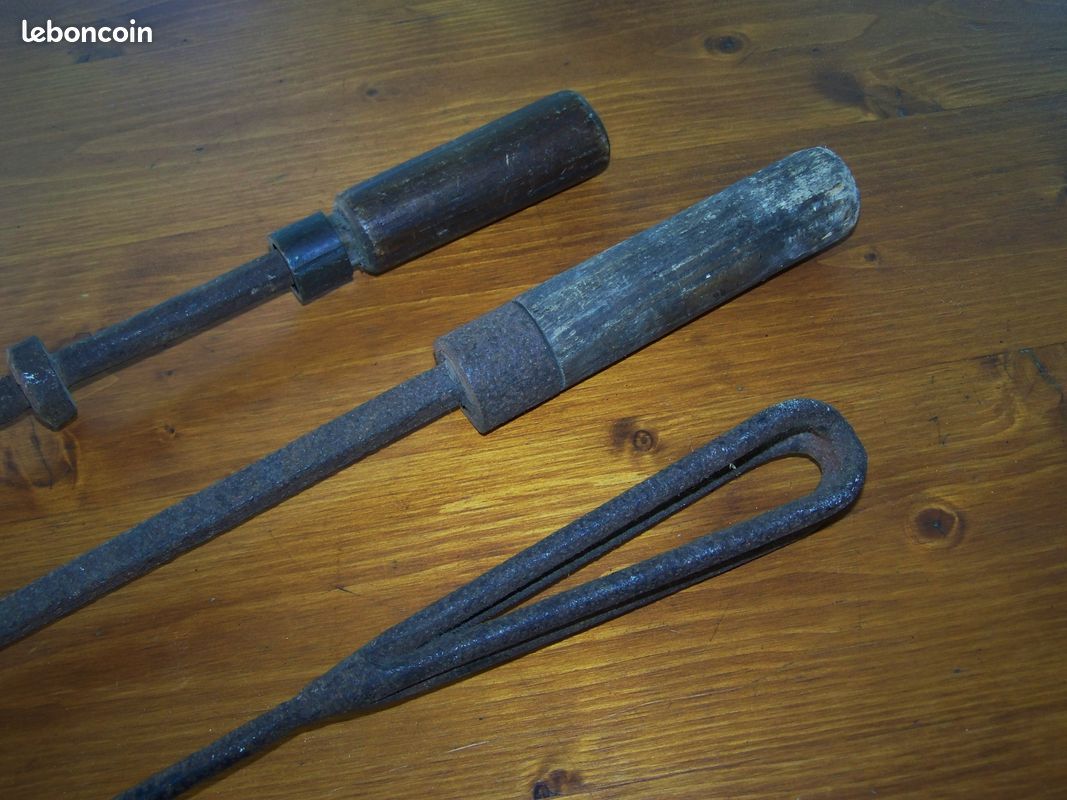 Lot Outils Anciens Fers à souder (image 3)