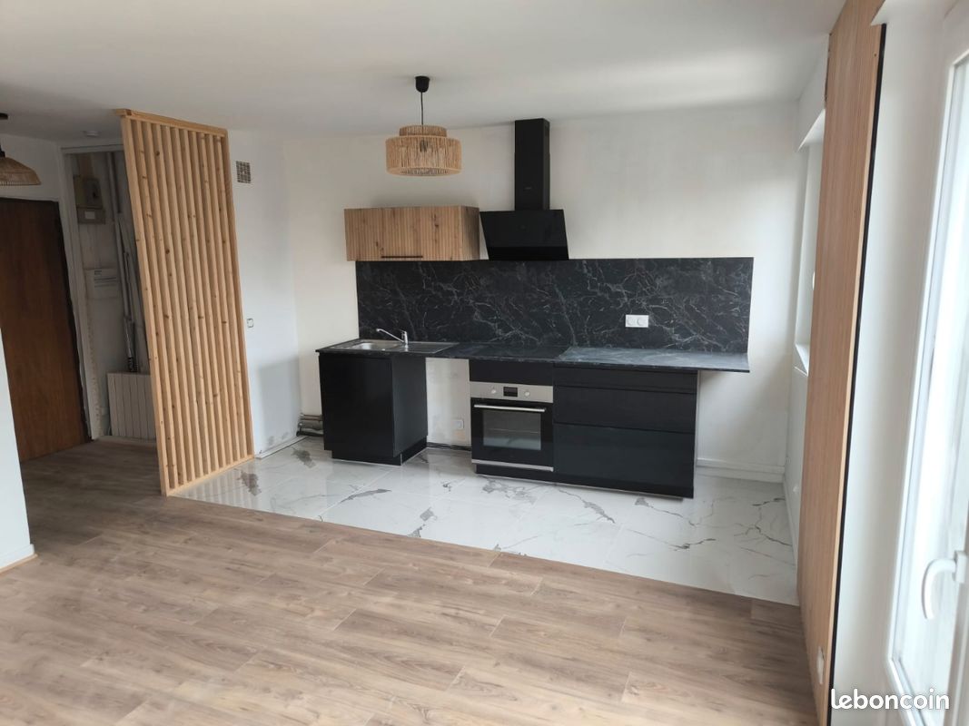 Appartement 1 pièce 29 m² · à Châteauroux · 29 m² · 70 000 €