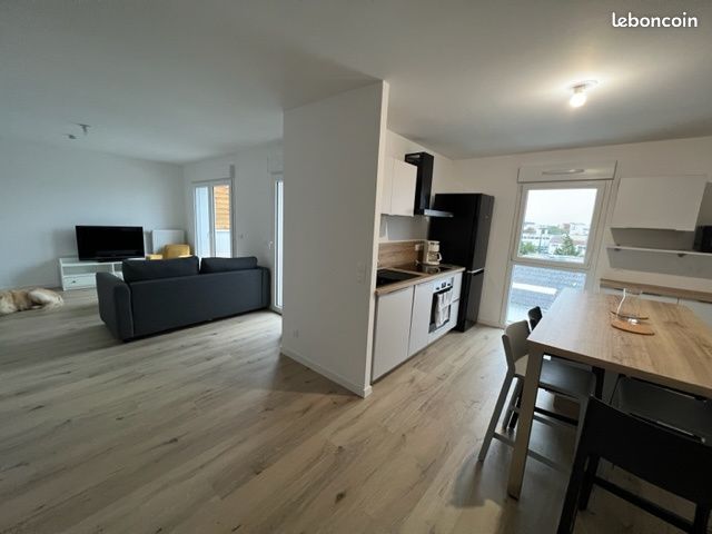 Appartement 3 pièces 74 m² · à La Rochelle · 74 m² · 1 325 €/mois