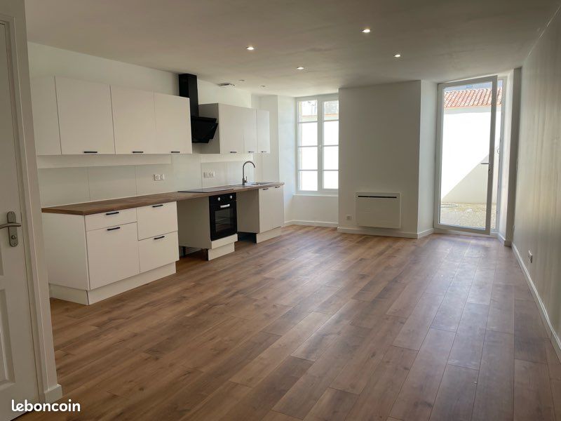 Appartement 3 pièces 55 m² · à Saint-Jean-d'Angély · 55 m² · 790 €/mois