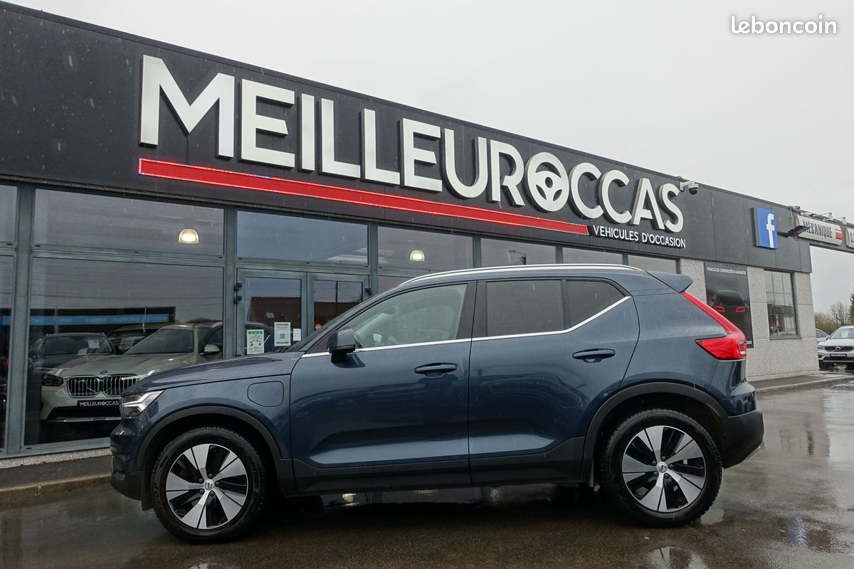 XC40 T4 Hybride Rechargeable Geartronic Inscription 211ch Cuir chauffant/Gps Europe/Caméra de recul/Carplay/Accès confort/Attelage/1*Main/Garantie 12 mois (image 2)