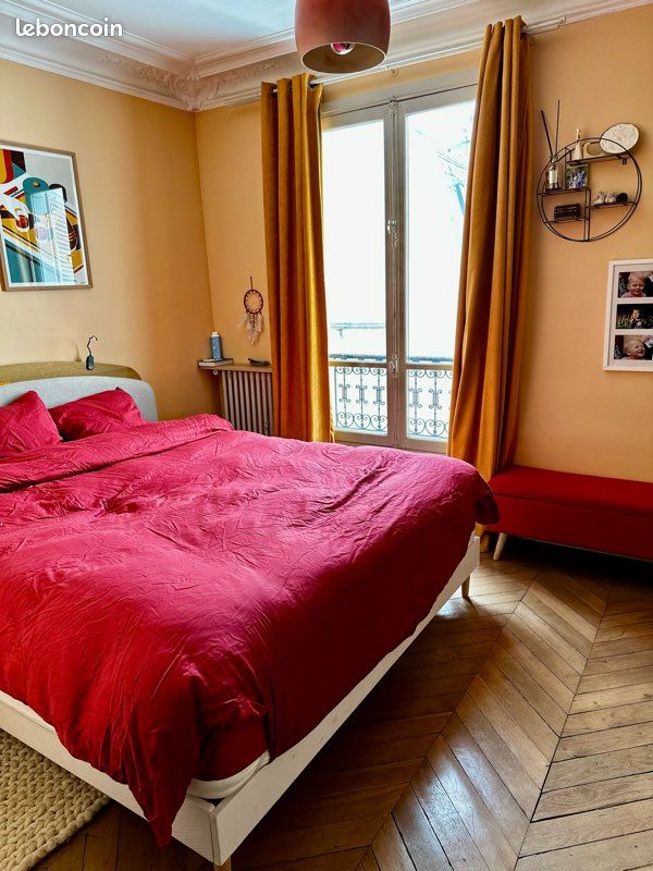 Lit sans matelas et Tete de lit 180/200 (image 1)