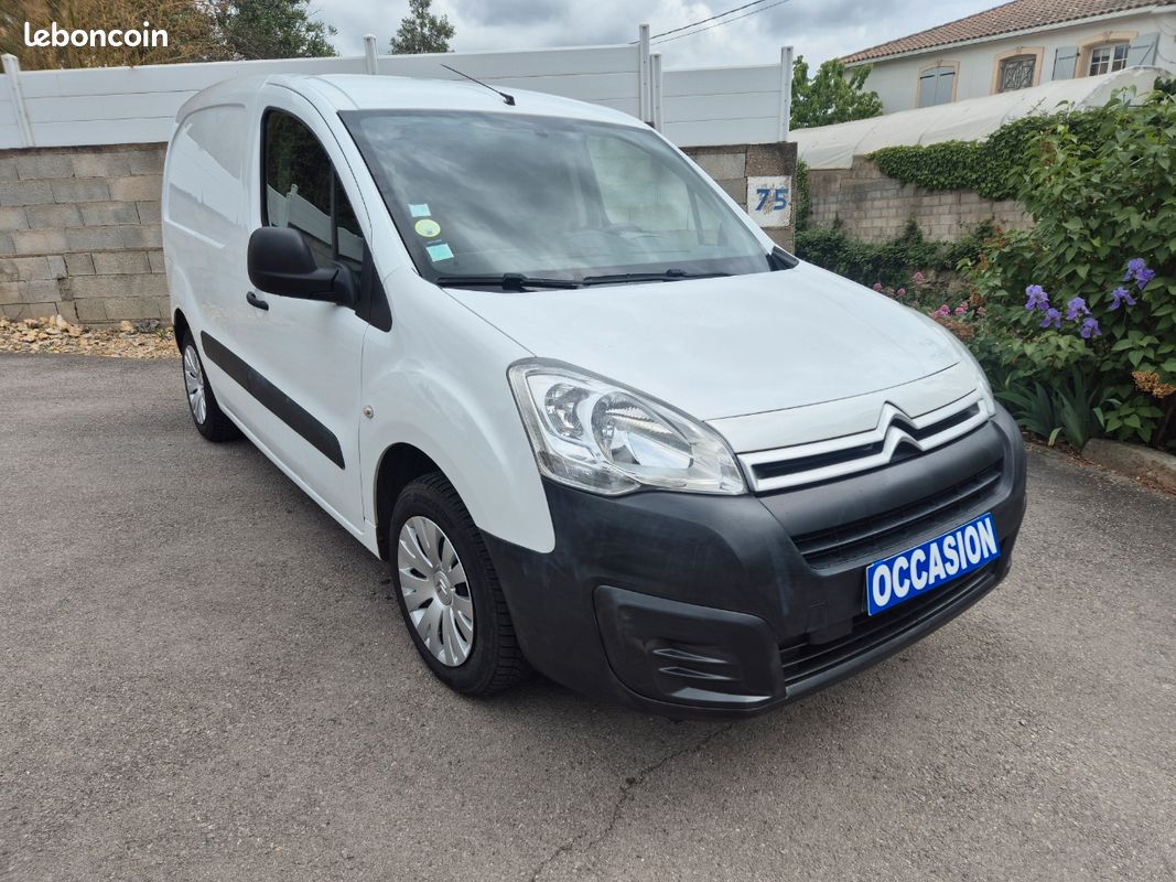 Citroen BERLINGO 1.6 BLUE-HDI 100 ch / 1ère Main / 31 000 km / Historique complet / TVA (image 2)