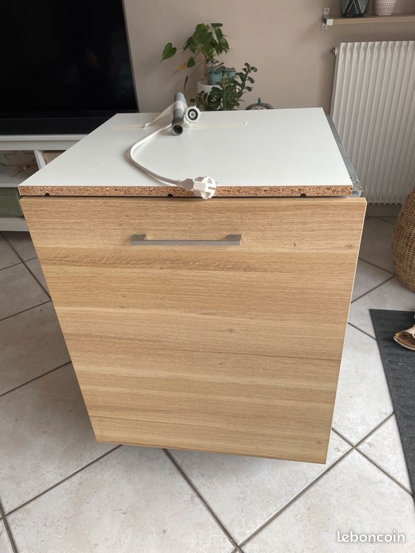 Lave vaisselle encastrable à réparer (image 1)