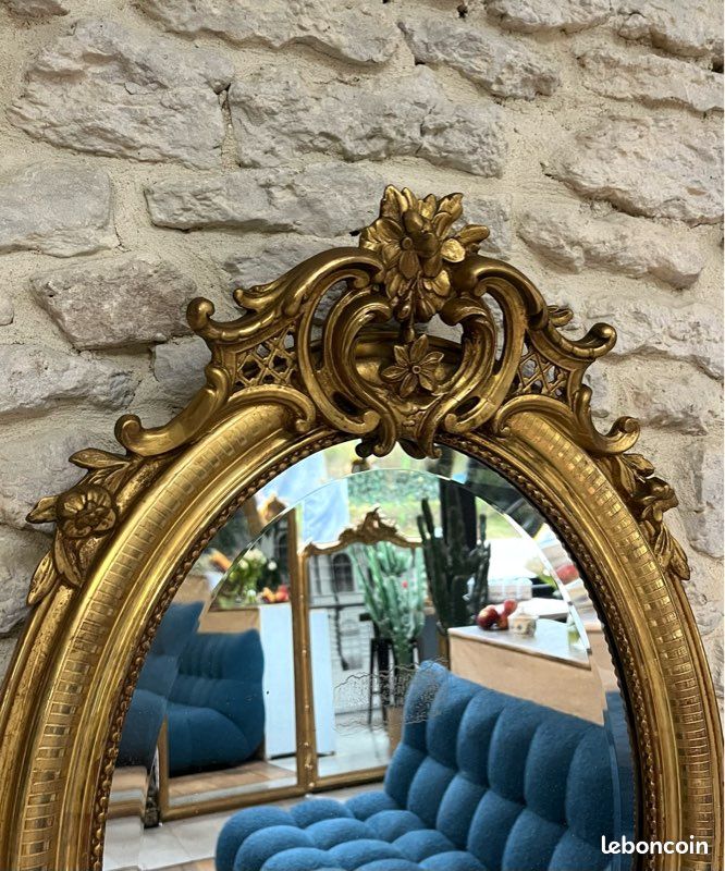 Miroir ancien ovale à fronton doré à la d’or antiquité 70cm/49,5cm (image 4)