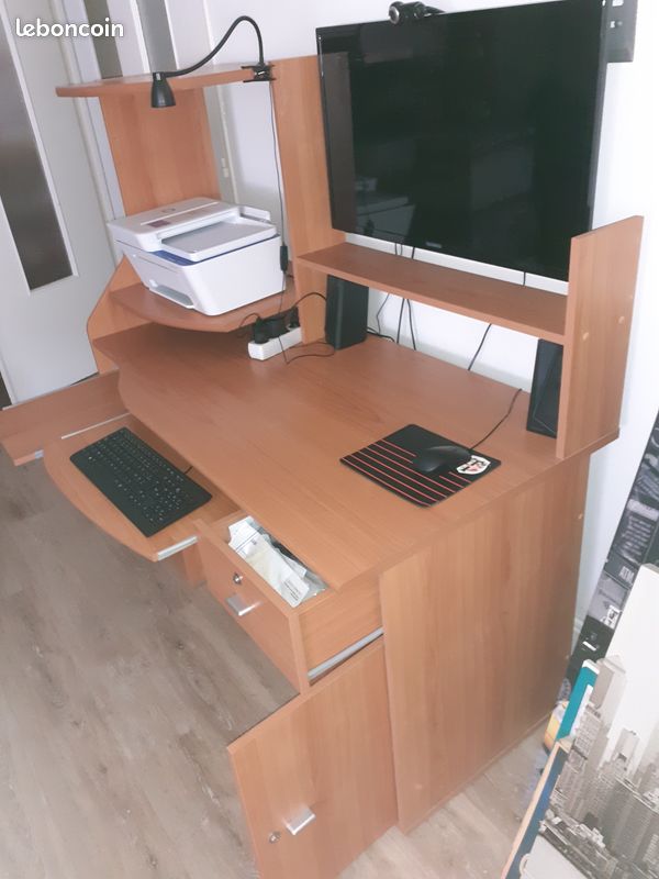 Bureau (image 3)