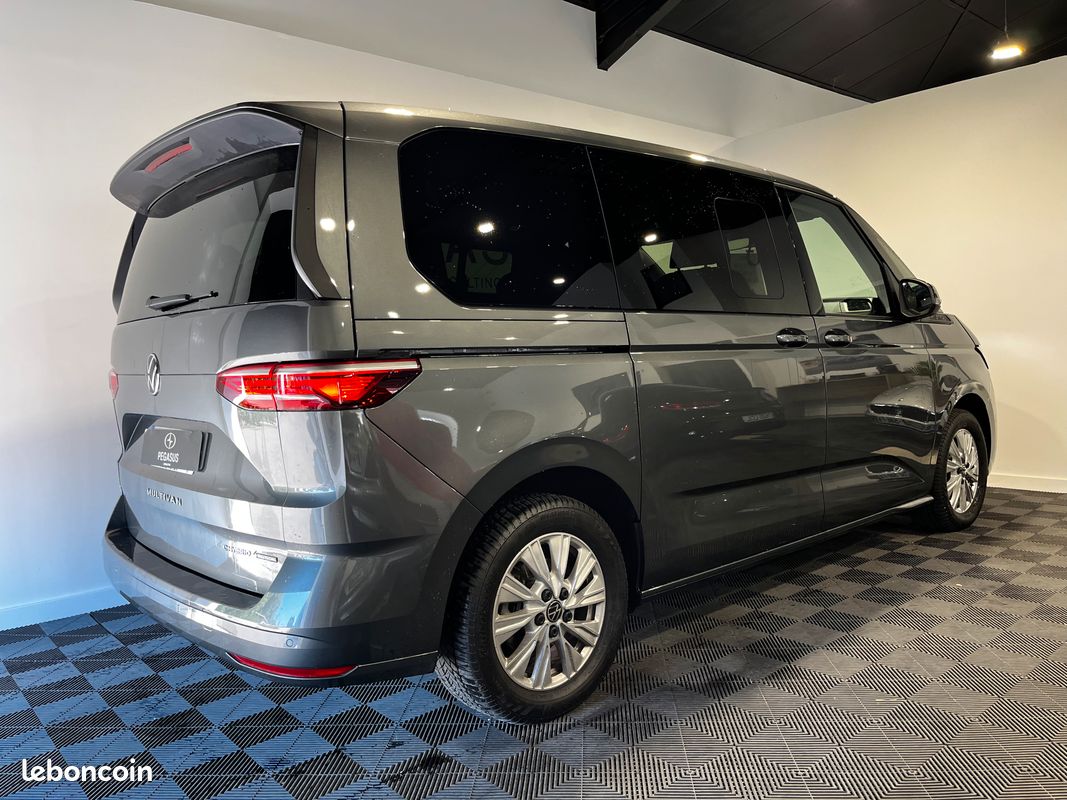 Volkswagen Multivan t 7 1.5 e-hybrid 245 Cv (image 5)