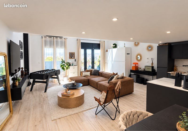 Appartement 5 pièces 120 m² · à Saint-Étienne · 120 m² · 325 000 €
