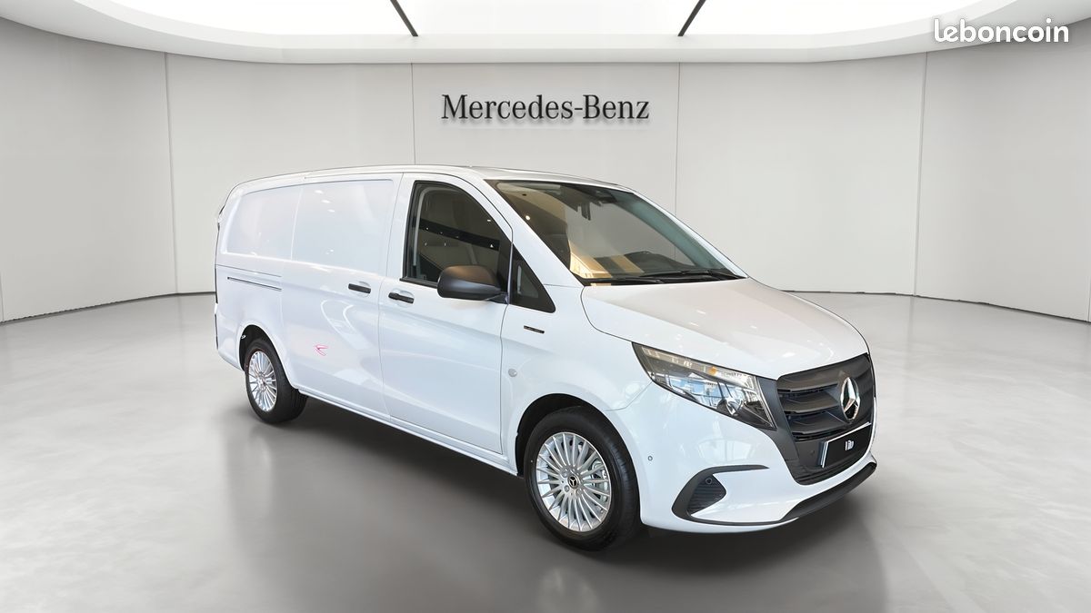 Mercedes evito fourgon 60 kwh long fwd (image 7)