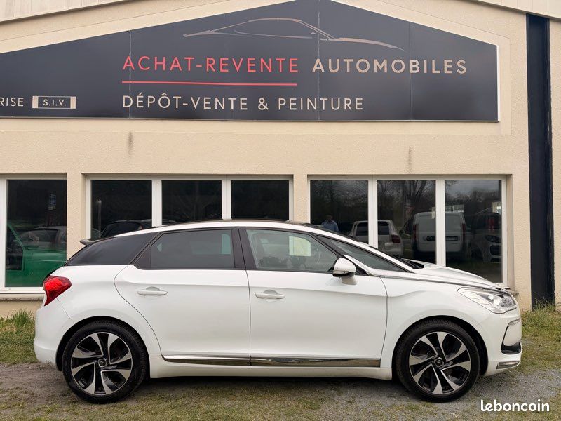 Citroën Ds5 2l Hdi 165ch Sport chic (image 2)