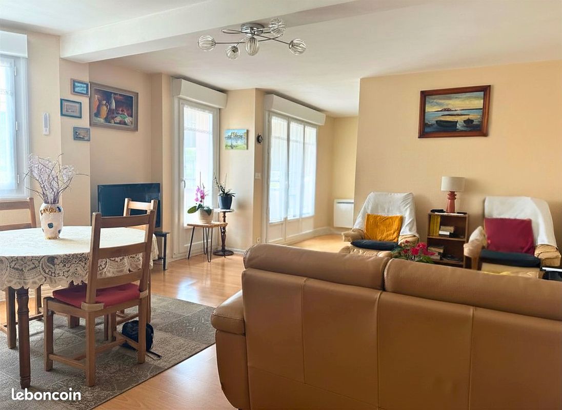 Appartement 5 pièces 92 m² · à Lorient · 92 m² · 221 550 €