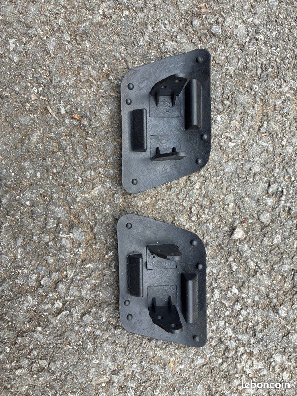 Cache lave phare pour golf 4 (image 2)
