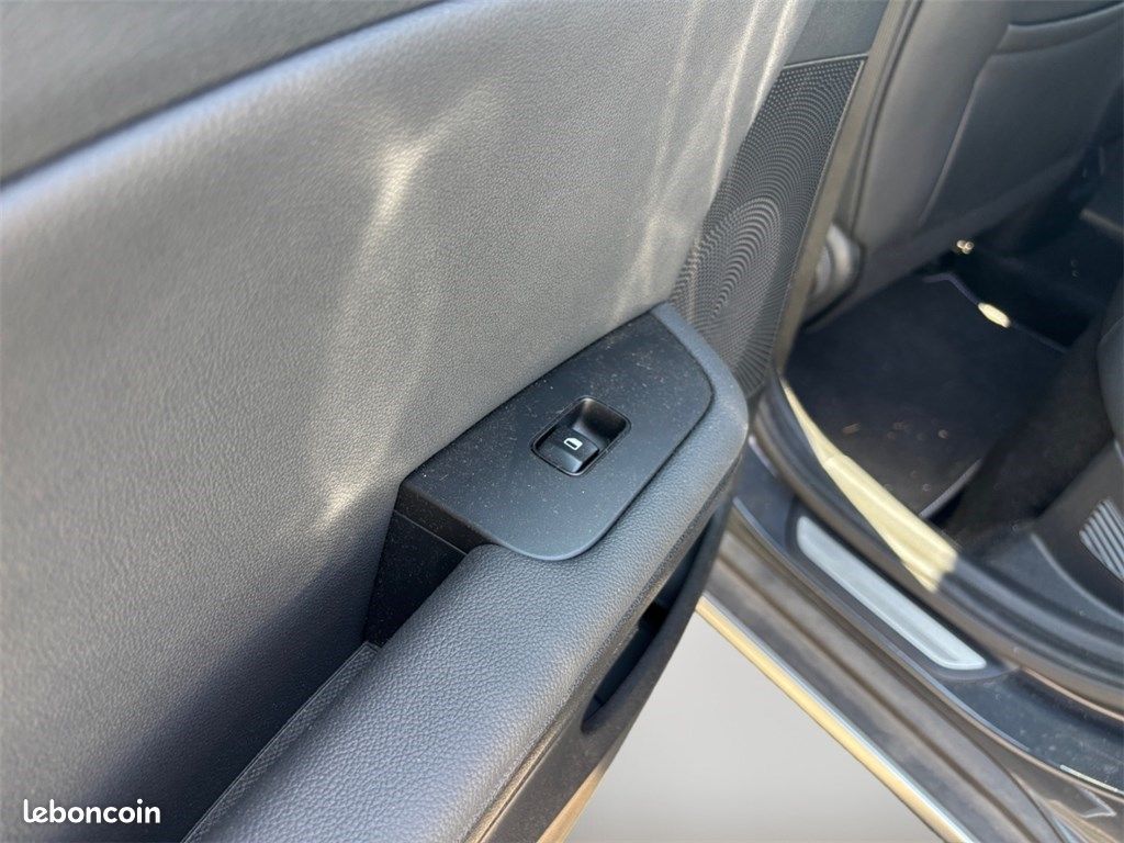 Kia Xceed HYBRIDE RECHARGEABLE 1.6 GDI 141CH DCT6 Active (image 38)