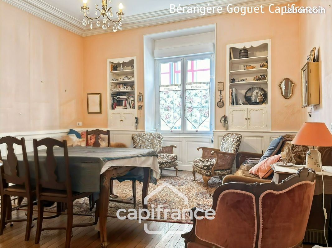 Maison 9 pièces 217 m² · au Mans · 217 m² · 325 000 €