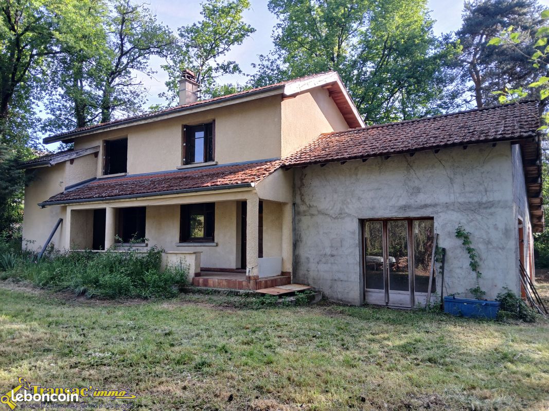 Maison 7 pièces 146 m² · à Sermentizon · 146 m² · 118 000 €