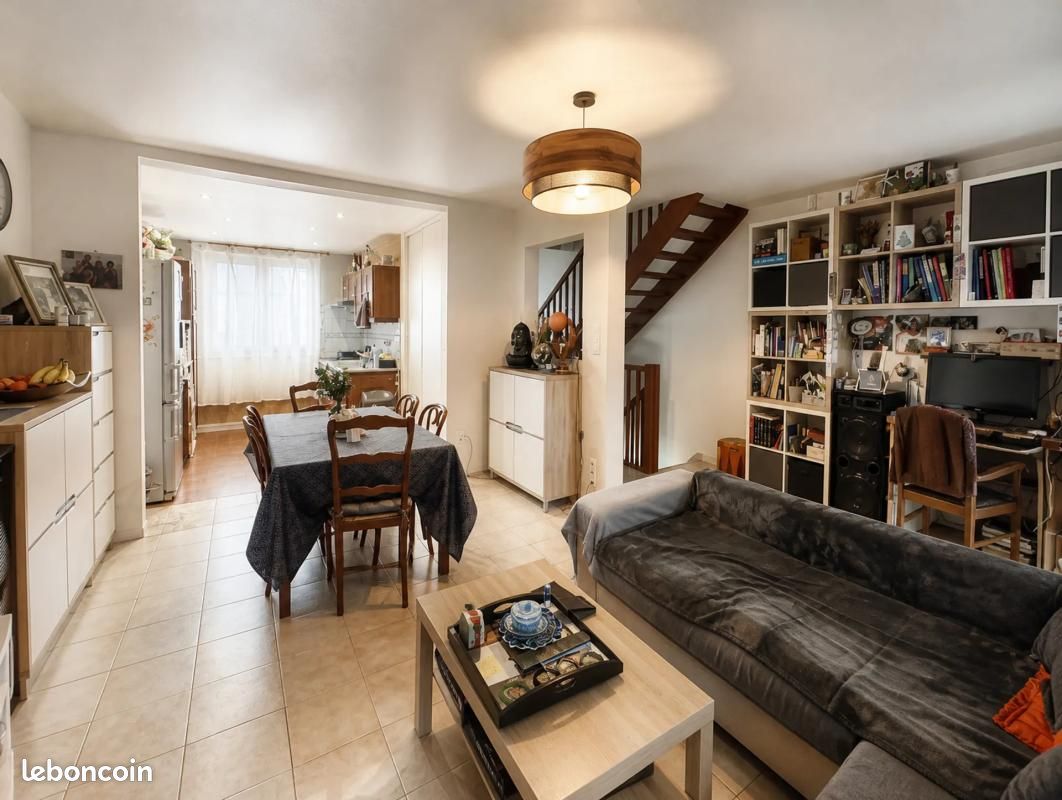 Maison 5 pièces 104 m² · à Savigny-le-Temple · 104 m² · 264 000 €