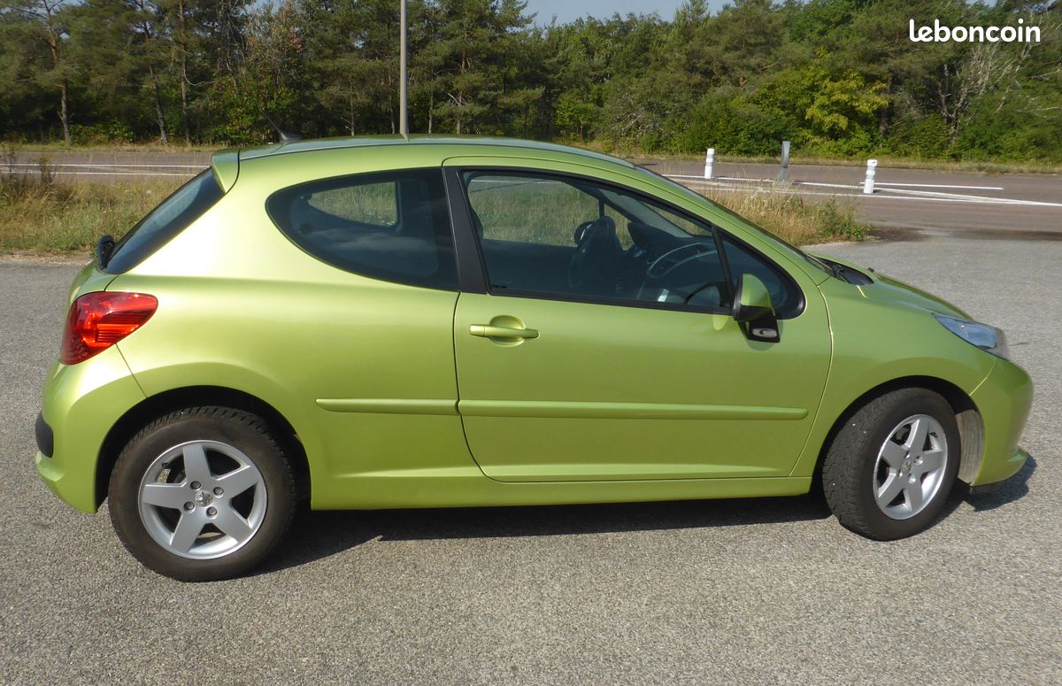 Peugeot 207 VTI 1,4 – 3 portes- 6cv - 95CH- 12/2008 – 87600km (image 7)