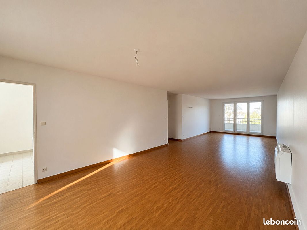 Appartement 7 pièces 165 m² · à Angers · 165 m² · 717 000 €
