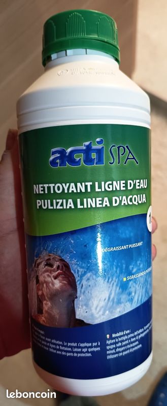 Nettoyant ligne d'eau Acti SPA (image 1)
