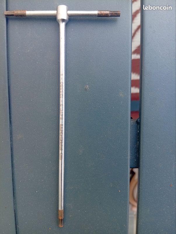 Tournevis en T torx facom (image 1)