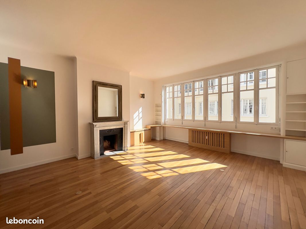Appartement 4 pièces 94 m² · à Paris · 94 m² · 3 900 €/mois